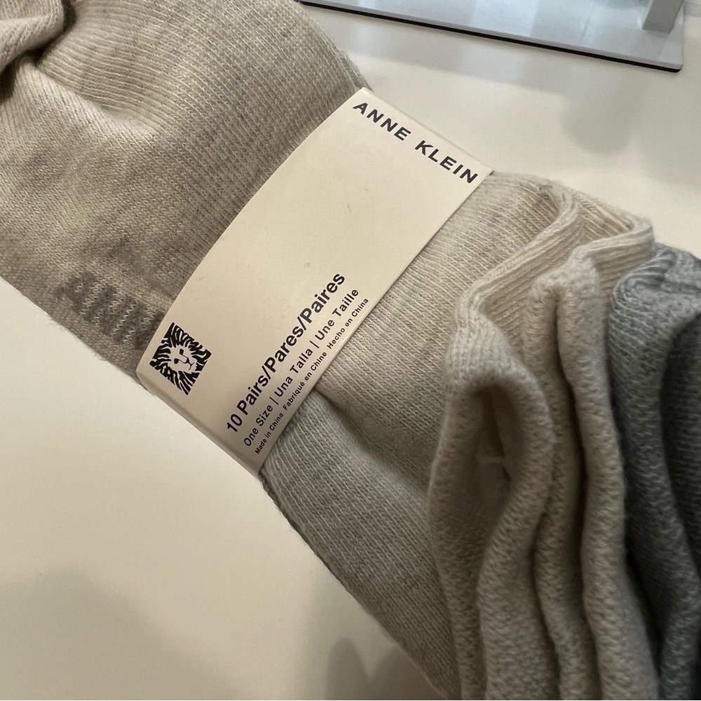 10 pair Socks